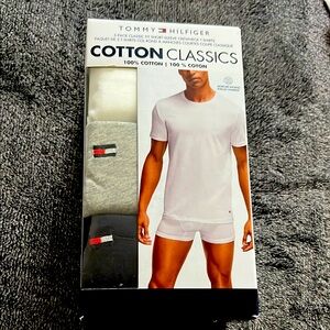 3pk- Tommy Hilfiger Men's Cotton Classics crewneck tshirt - White, Gray, Blue